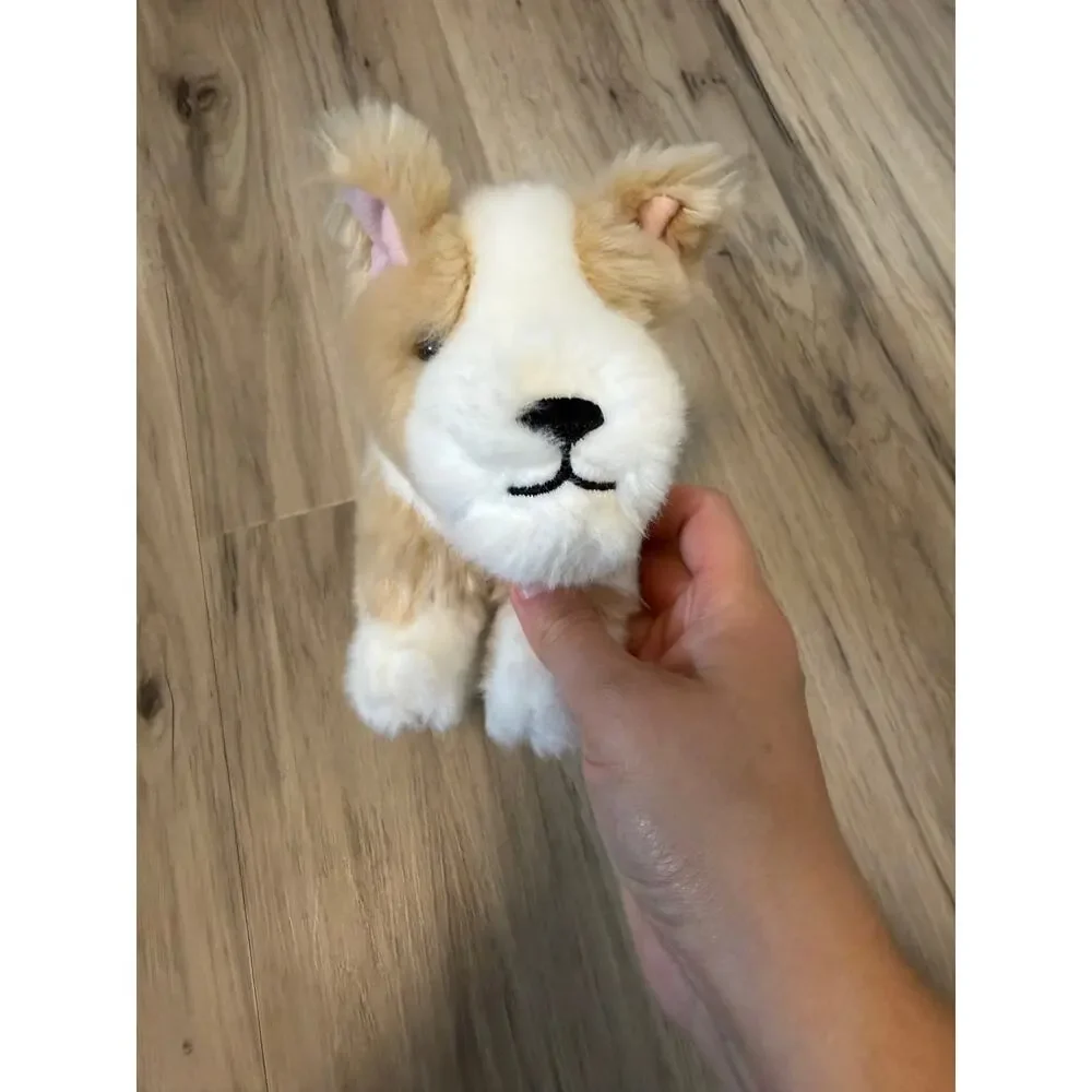 American Girl Corinne Tan Dog Flurry Plush Tan White 2022 HCM96 Puppy Toy